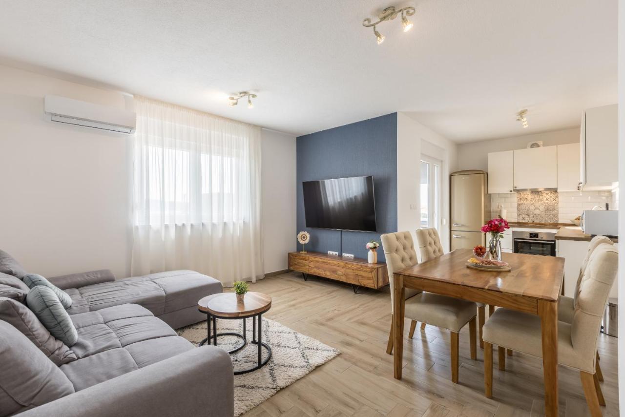 Apartment Vigo Kaštela Zewnętrze zdjęcie