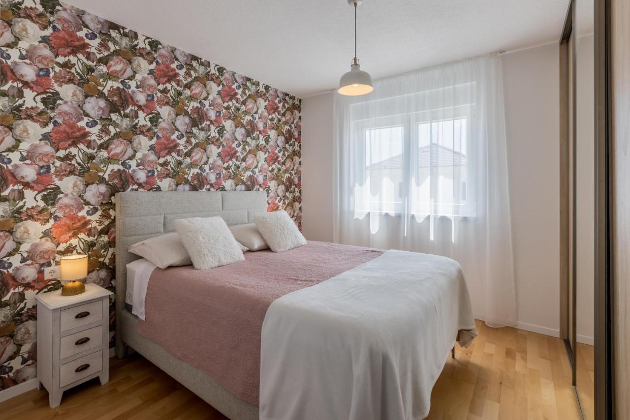 Apartment Vigo Kaštela Zewnętrze zdjęcie